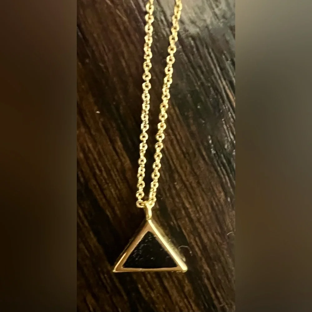 Uncommon James Gold Necklace with Triangle Pendant & Earrings - Picture 4 of 4